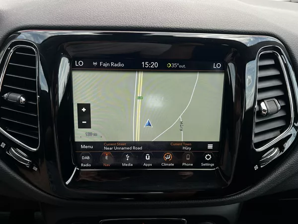 Jeep Compass 1.4 MultiAir 103kW Night Eagle - foto 11