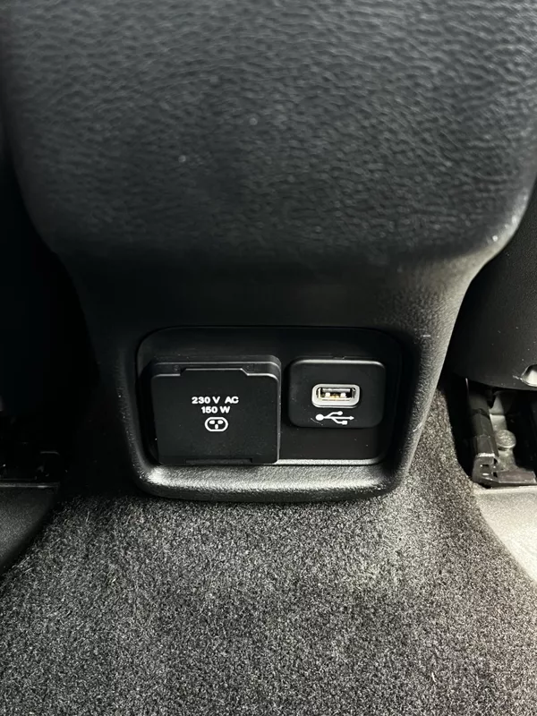 Jeep Compass 1.4 MultiAir 103kW Night Eagle - foto 20