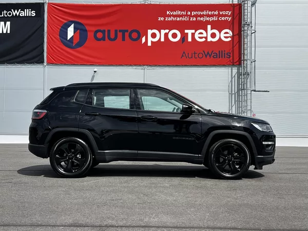 Jeep Compass 1.4 MultiAir 103kW Night Eagle - foto 8