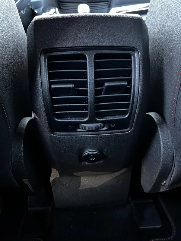 Ford Kuga 1.5 EcoBoost ST Line TZ - foto 21