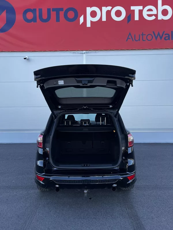 Ford Kuga 1.5 EcoBoost ST Line TZ - foto 24