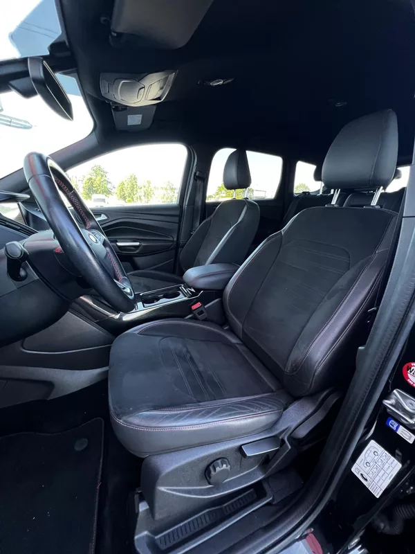 Ford Kuga 1.5 EcoBoost ST Line TZ - foto 6