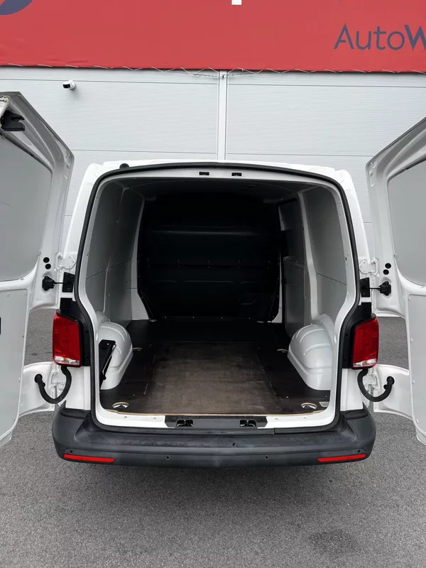 Volkswagen Transporter 2.0TDI 81kW 1.Maj DPH - foto 19