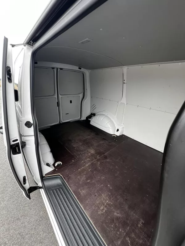 Volkswagen Transporter 2.0TDI 81kW 1.Maj DPH - foto 3
