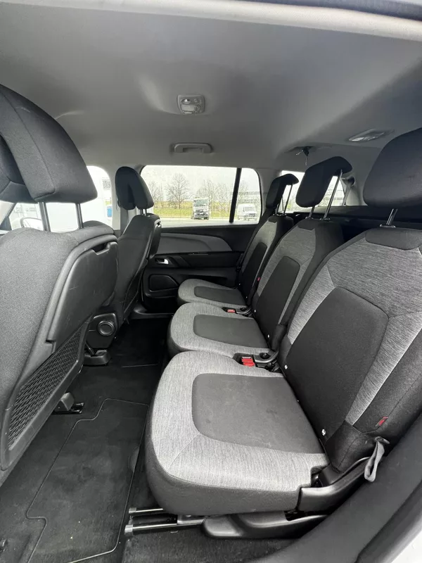 Citroën Grand C4 Picasso 1.2PT 96kW 7-Míst Feel1 TZ - foto 17