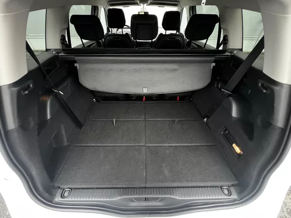 Citroën Grand C4 Picasso 1.2PT 96kW 7-Míst Feel1 TZ - foto 21