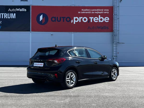 Ford Focus 1.5 88kW EcoBlue Connected - foto 4