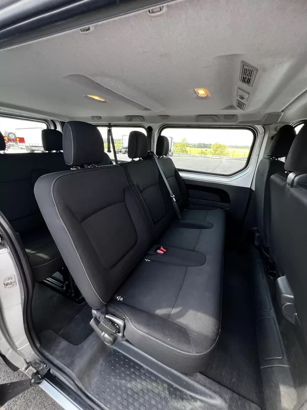 Renault Trafic 1.6dCi 92kW Passenger TZ 9Míst - foto 15