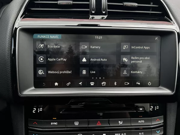 Jaguar F-Pace 25D AWD 177kW R-Sport DPH TZ - foto 20
