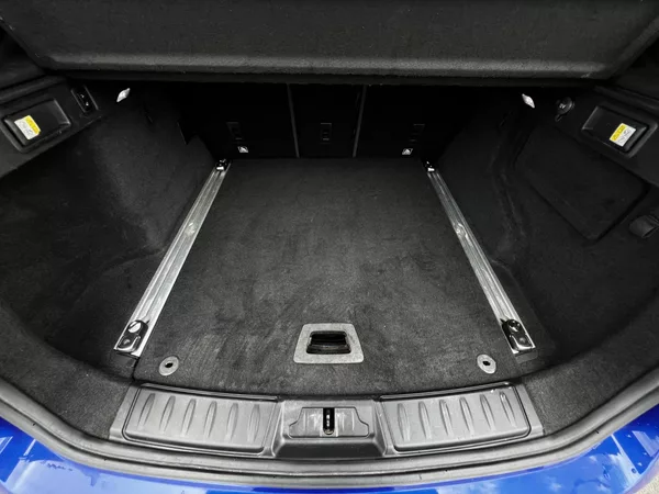 Jaguar F-Pace 25D AWD 177kW R-Sport DPH TZ - foto 26