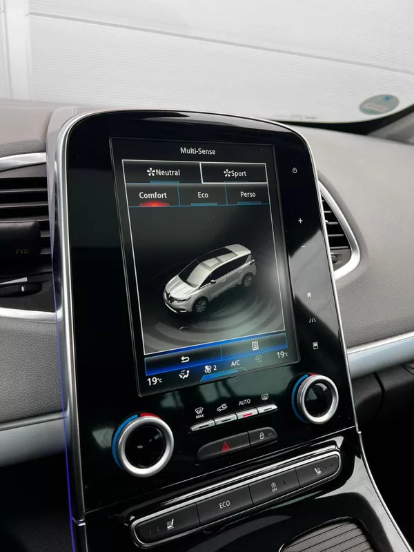 Renault Espace 1.6dCI 118kW Kůže LED 7-Míst - foto 17