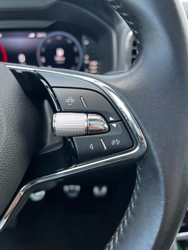 Škoda Karoq 2.0TDI 110kW Style+ Panoram TZ - foto 13