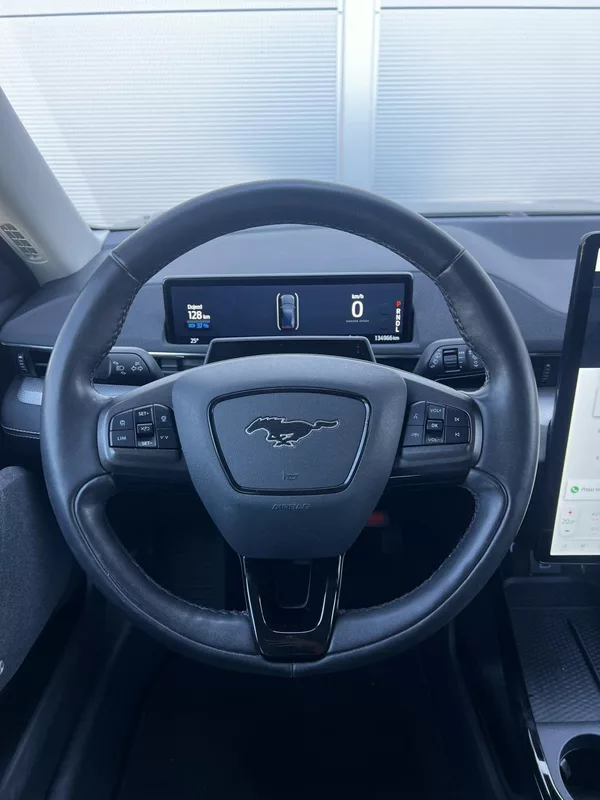 Ford Mustang Mach-E RWD 75kWh 190kW 1.Maj DPH - foto 7