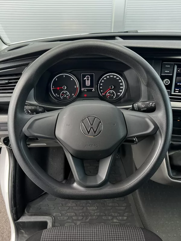 Volkswagen Transporter 2.0TDI 81kW 1.Maj DPH - foto 9
