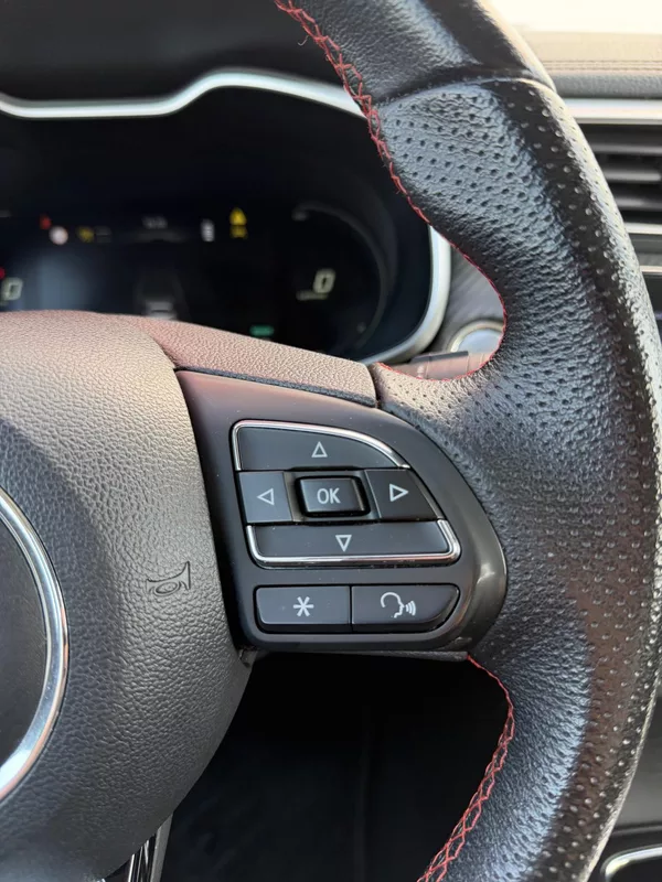 MG ZS EV 130kW 51kWh LUXURY DPH - foto 10