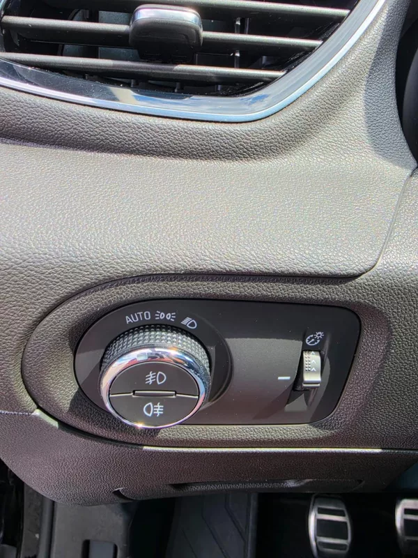 Opel Grandland X 1.5CDTi 96kW Ultimate LED 1Maj - foto 21