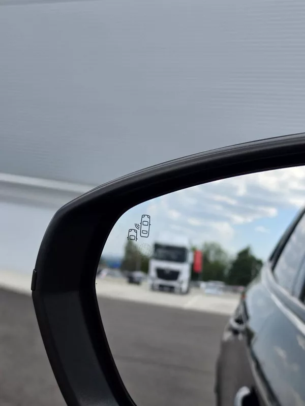 Opel Grandland X 1.5CDTi 96kW Ultimate LED 1Maj - foto 23