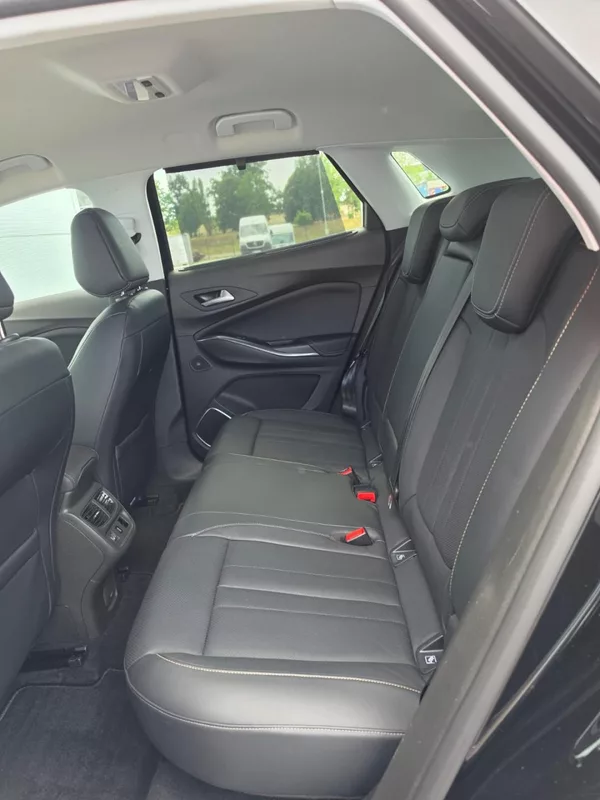 Opel Grandland X 1.5CDTi 96kW Ultimate LED 1Maj - foto 24