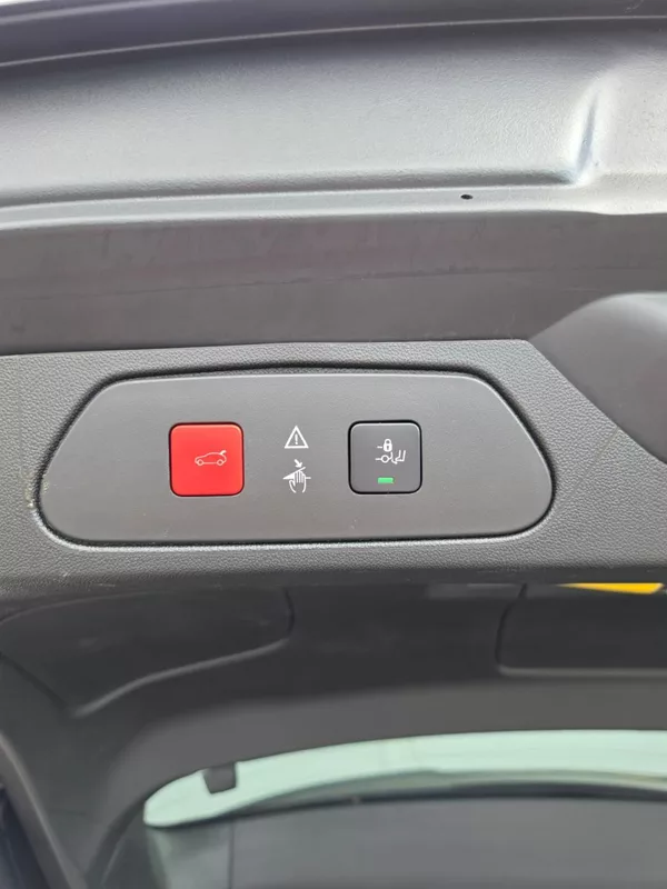 Opel Grandland X 1.5CDTi 96kW Ultimate LED 1Maj - foto 26