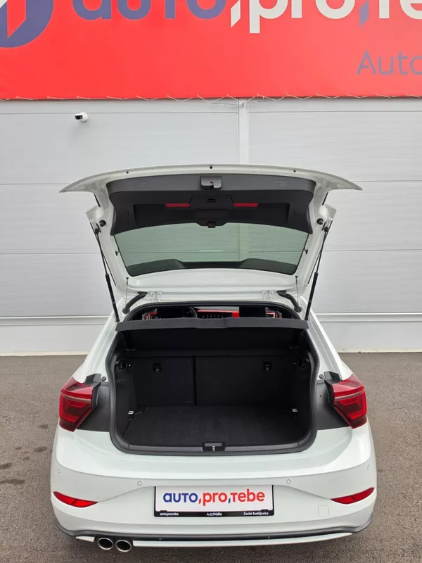 Volkswagen Polo GTI 2.0TSI DSG 152kW DPH 1.Maj - foto 21