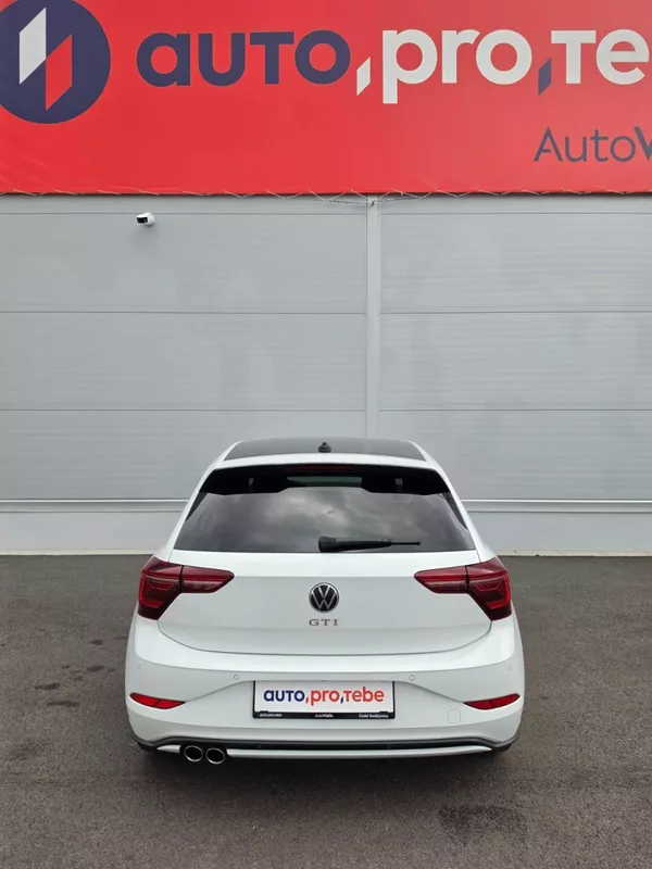 Volkswagen Polo GTI 2.0TSI DSG 152kW DPH 1.Maj - foto 22