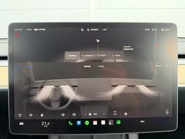 Tesla Model Y SR RWD LFP 220kW 1.Maj DPH - foto 19