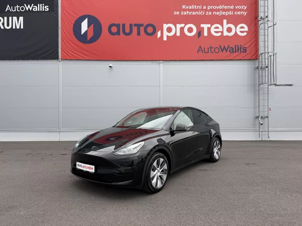 Tesla Model Y SR RWD LFP 220kW 1.Maj DPH - foto 9