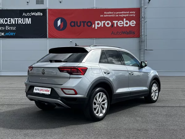 Volkswagen T-Roc 1.5TSI 110kW Business DPH 1Maj - foto 2