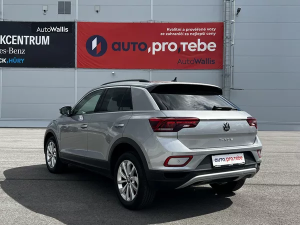 Volkswagen T-Roc 1.5TSI 110kW Business DPH 1Maj - foto 4