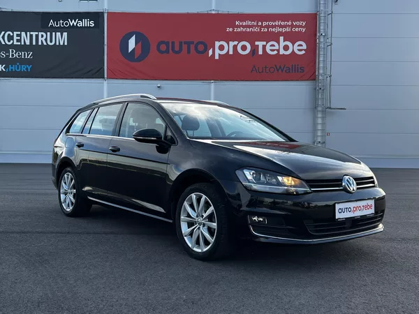 Volkswagen Golf 1.4TSI DSG Highline ACC 1.Maj - foto 4