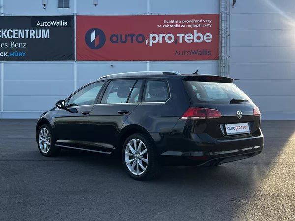 Volkswagen Golf 1.4TSI DSG Highline ACC 1.Maj - foto 7