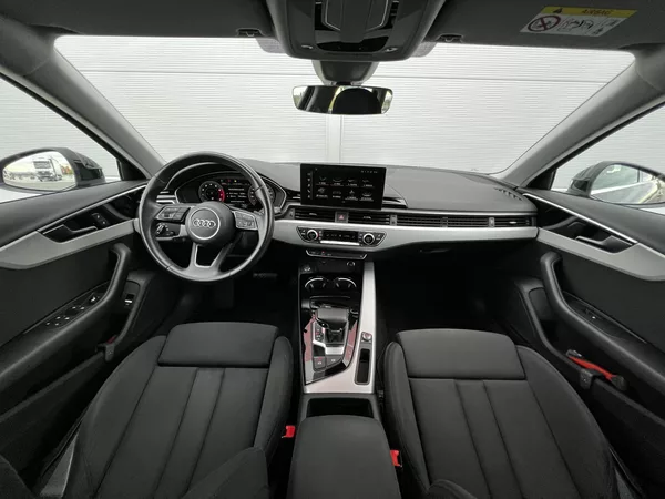 Audi A4 35TFSI Aut. Sport DPH TZ - foto 4