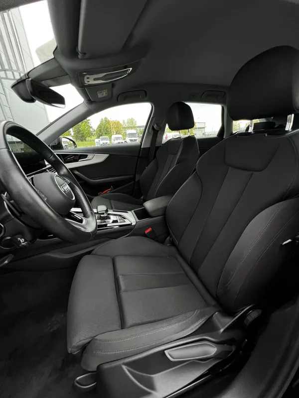 Audi A4 35TFSI Aut. Sport DPH TZ - foto 5