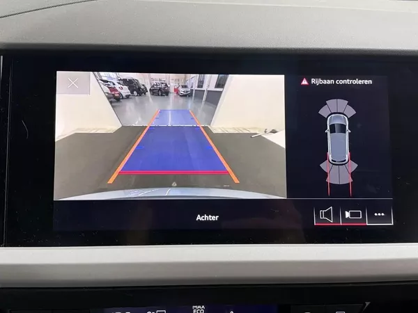 Audi Q4 e-tron 150kW 77kWh Tepelko TZ DPH - foto 7