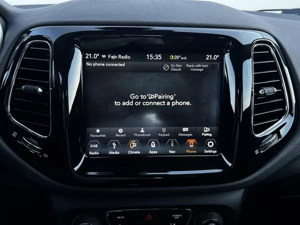 Jeep Compass 1.4 MultiAir Night Eagle TZ - foto 15