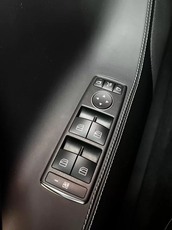 Tesla Model S 75 Business MCU2 Panorama - foto 21