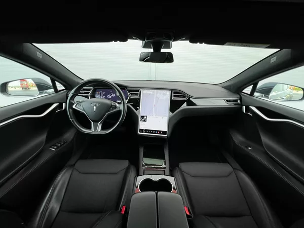 Tesla Model S 75 Business MCU2 Panorama - foto 7