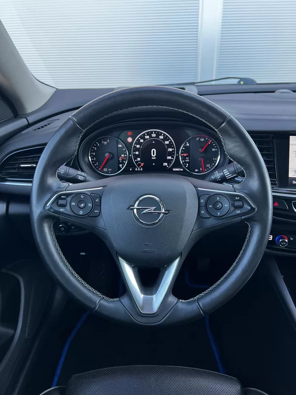 Opel Insignia 1.5T 121kW Aut. Innovation - foto 3