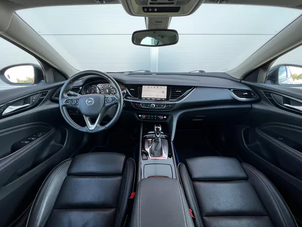 Opel Insignia 1.5T 121kW Aut. Innovation - foto 4