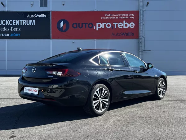 Opel Insignia 1.5T 121kW Aut. Innovation - foto 6