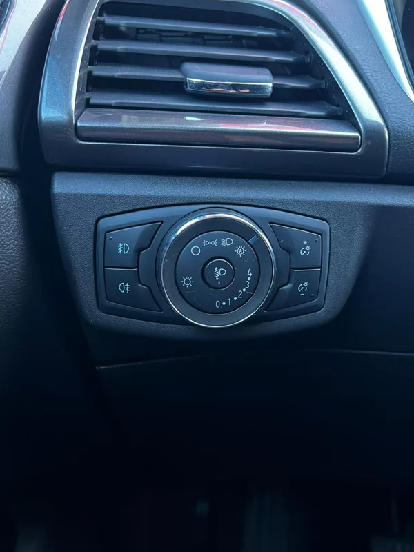 Ford Mondeo 2.0Ecoblue 110kW Business - foto 20