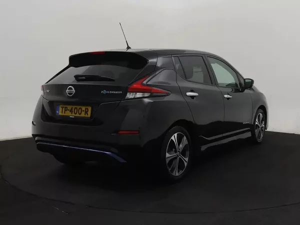 Nissan Leaf 110kW 40kWh ZERO Edition - foto 2