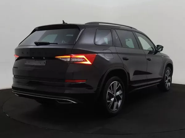 Škoda Kodiaq 1.5TSI DSG Sportline DPH TZ - foto 2