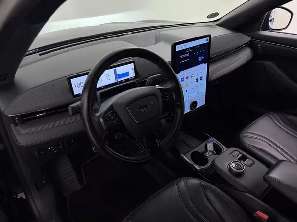 Ford Mustang Mach-E Extended RWD 98 kWh DPH TZ - foto 3
