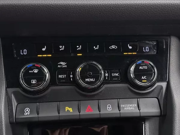 Škoda Kodiaq 1.5TSI DSG Sportline DPH TZ - foto 9