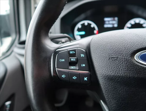 Ford Transit Custom 2,0 TDCi ČR 1 MAJITEL - foto 10