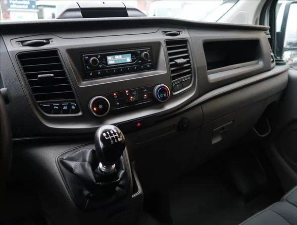 Ford Transit Custom 2,0 TDCi ČR 1 MAJITEL - foto 17