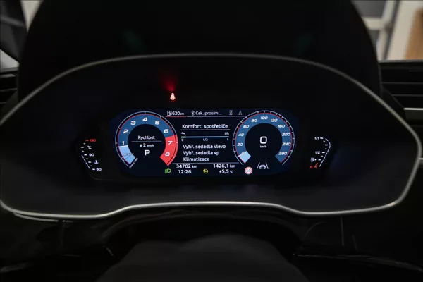 Audi Q3 1,5 35 TFSI S-LINE NAVI VÝHŘEV - foto 16