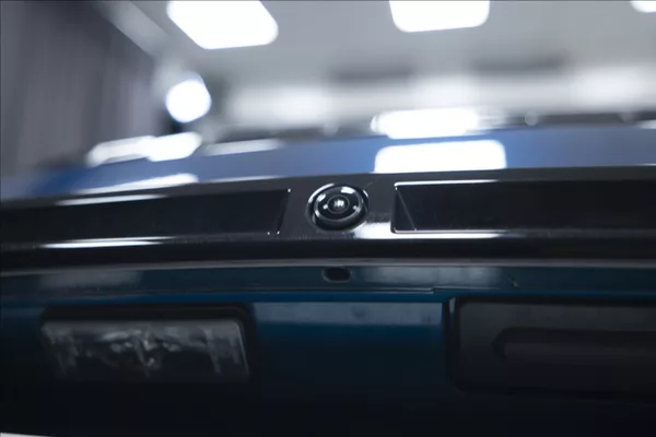 Peugeot 2008 1,2 HYBRID AT KAMERA 360° ČR - foto 41