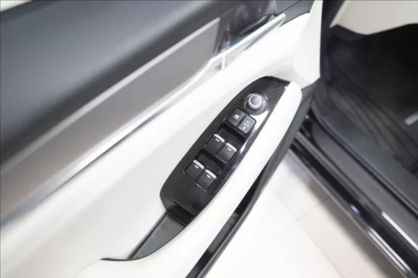 Mazda 6 2,5 SKYACTIV-G AT NAVI KŮŽE ČR - foto 18